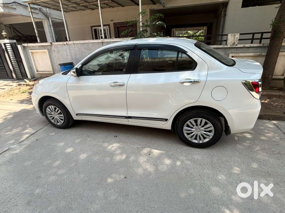 Maruti Suzuki Swift Dzire Vxi(o) Mt, 2022, Petrol