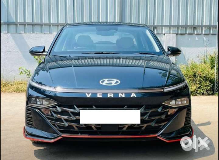 Hyundai Verna Sx(o) Petrol At, 2023, Petrol