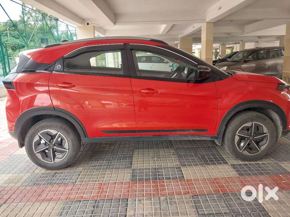 Tata Nexon 2024 Petrol Well Maintained