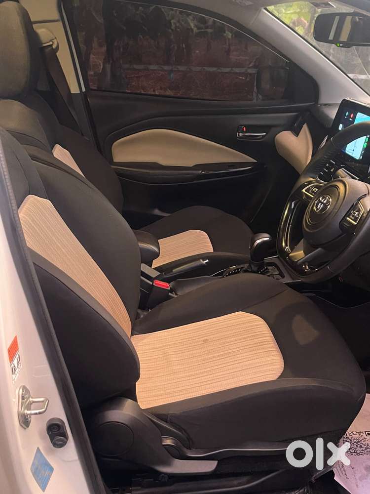 Toyota Glanza V Cvt, 2024, Petrol