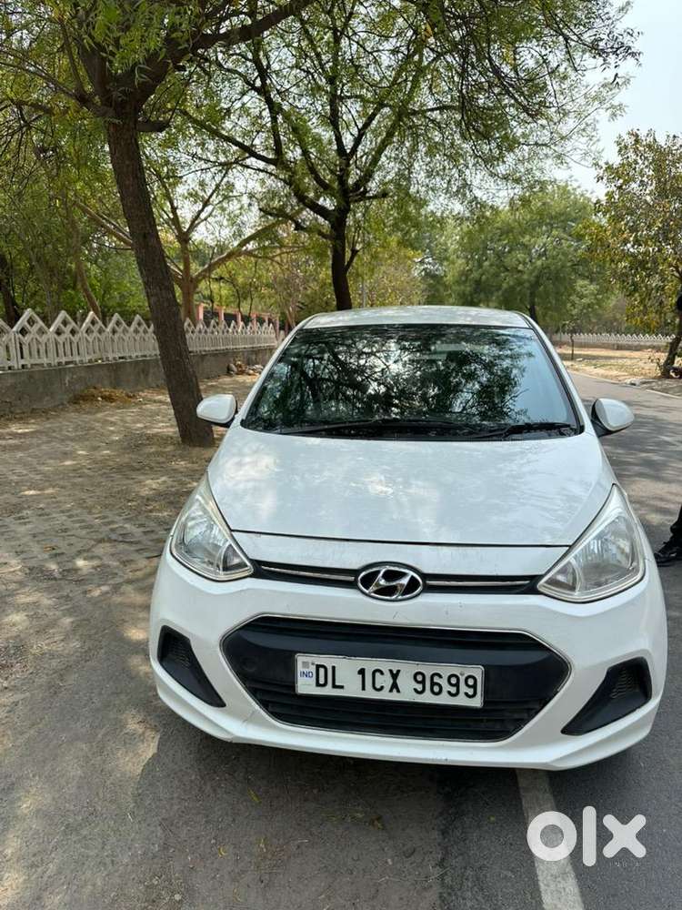 Hyundai Xcent 2016 Cng Paas Well Maintained.