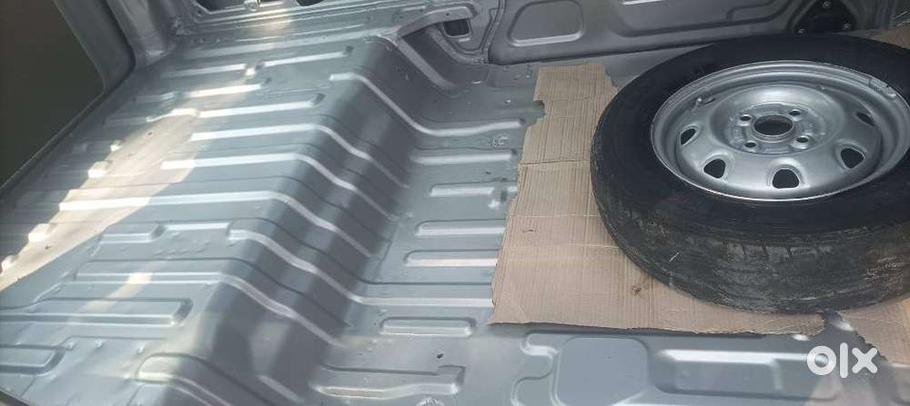 Maruti Suzuki Eeco 5 Seater Ac, 2011, Petrol