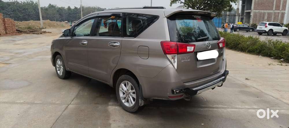 Toyota Innova Crysta 2.8z Automatic, 2017, Diesel