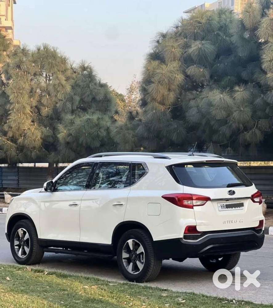Mahindra Alturas G4, 2022, Diesel