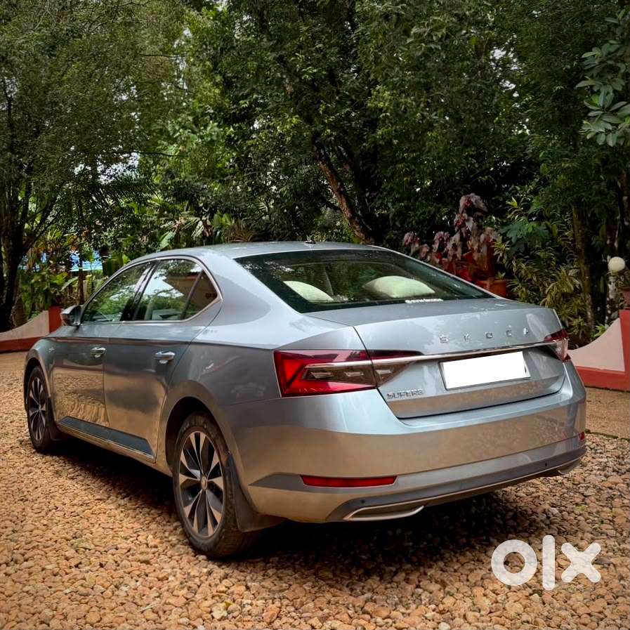 Skoda Superb 2.0 L&k Tsi At, 2020, Petrol