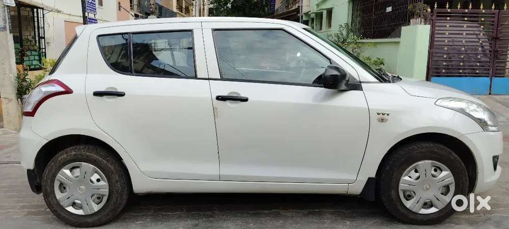 Maruti Suzuki Swift 2013 Petrol 1st Owner Car For Sale