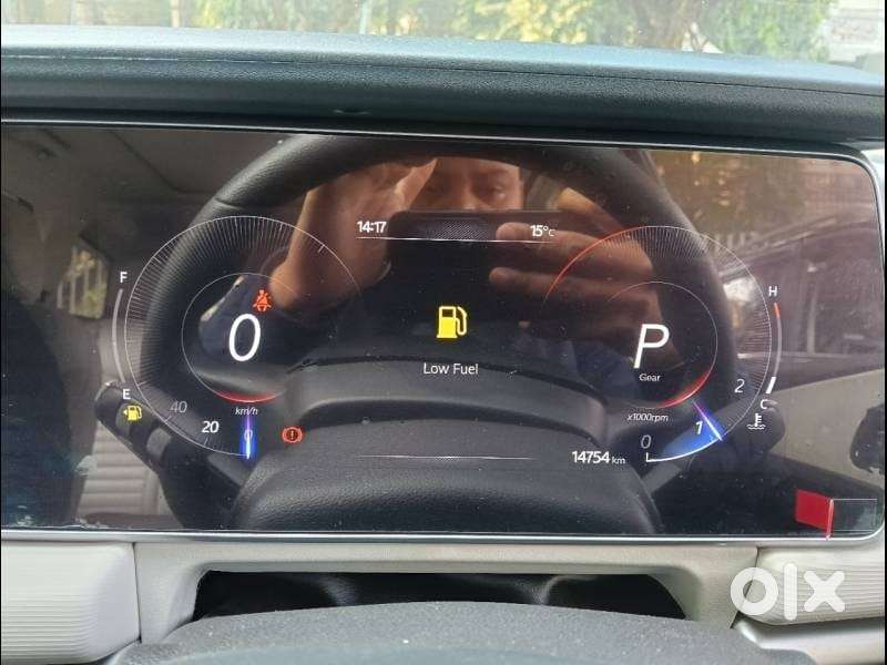 Mahindra Xuv700 2.0 Ax 5 Petrol At Str, 2023, Petrol