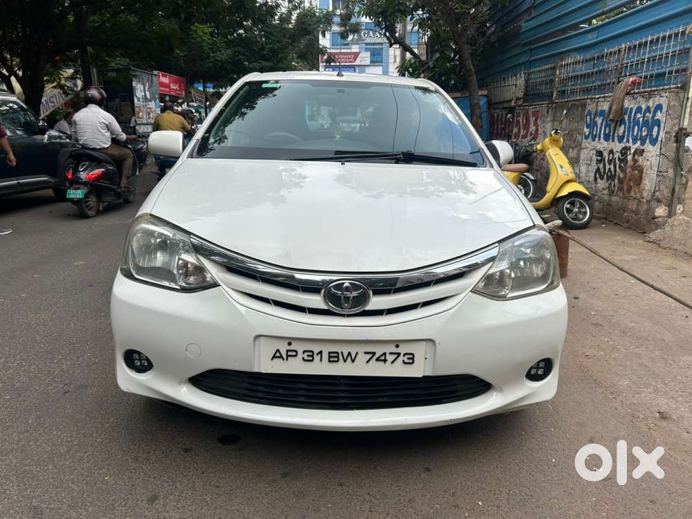 Toyota Etios Petrol Manual 2012