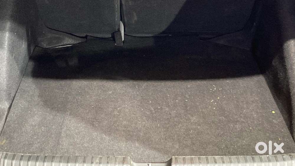 Skoda Slavia 1.0 Tsi Style At, 2024, Petrol