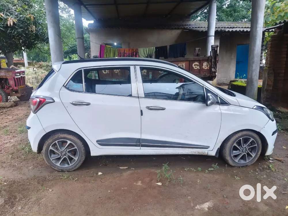 Hyundai Grand I10 Sportz November 2015 Diesel