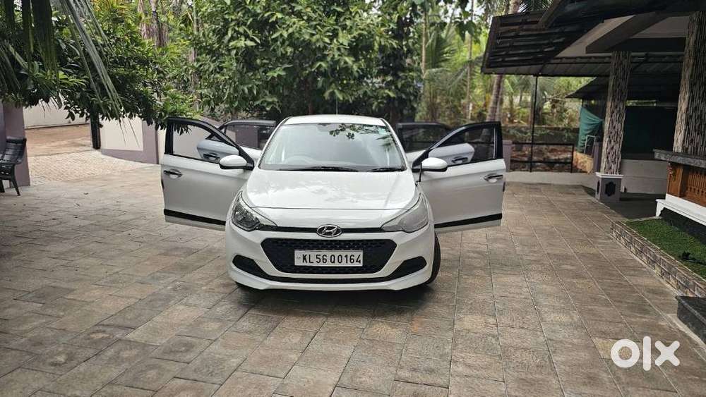 Hyundai I20 Petrol Era, 2016, Petrol