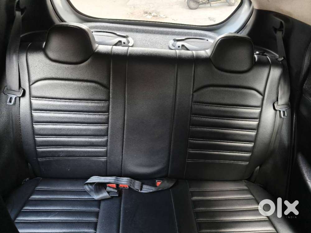 Renault Kwid 1.0 Rxt (o) Easy-r, 2019, Petrol