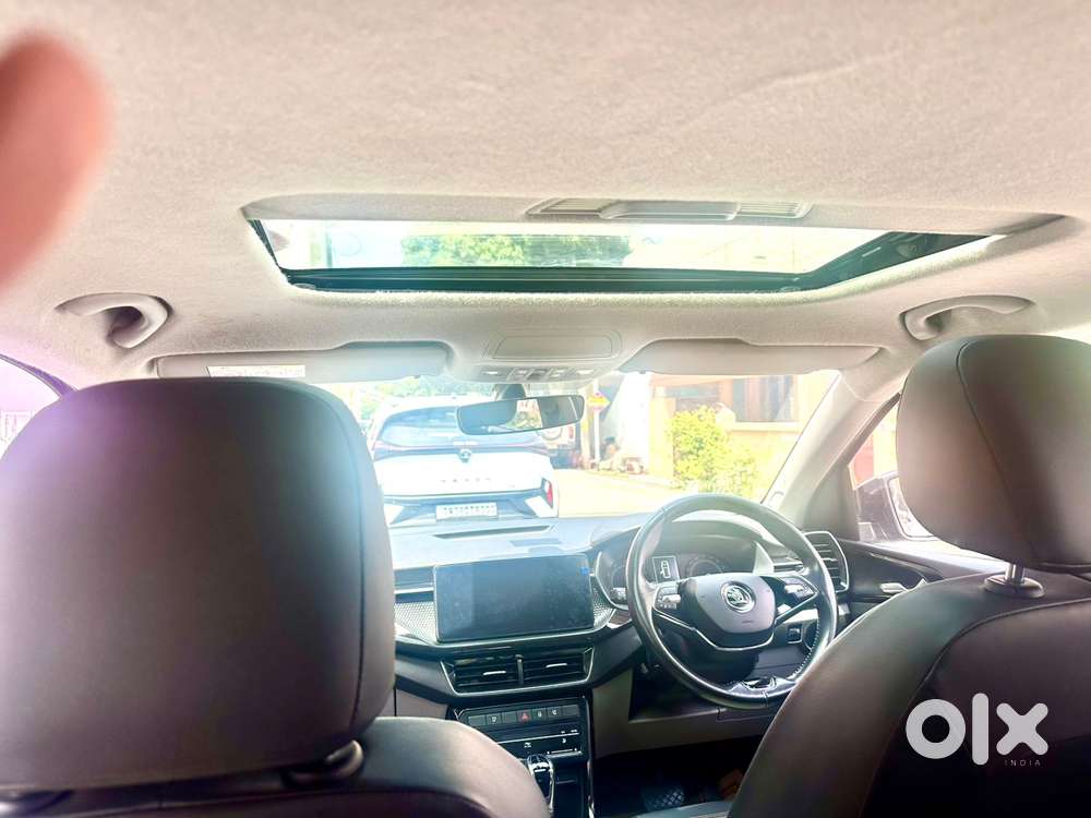 Skoda Kushaq 1.0 Tsi Style At, 2022, Petrol