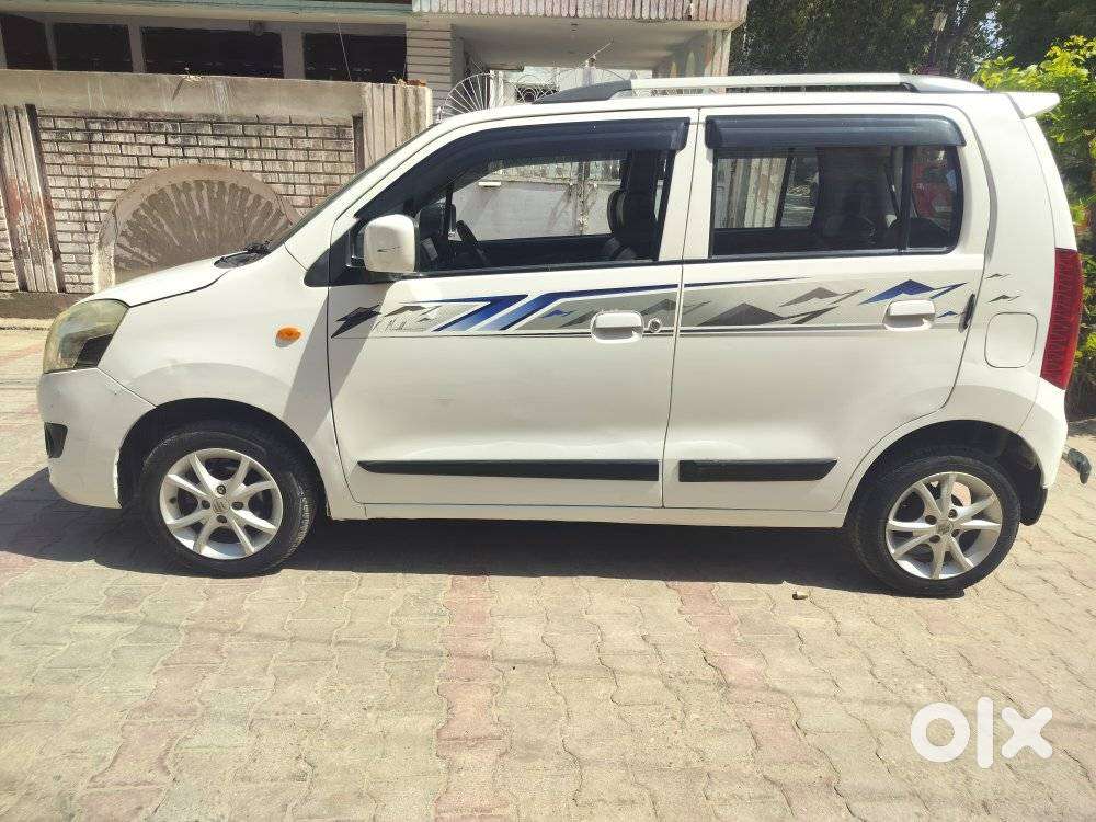 Maruti Suzuki Wagon R 1.0 2010-2019 Vxi (o), 2016, Petrol