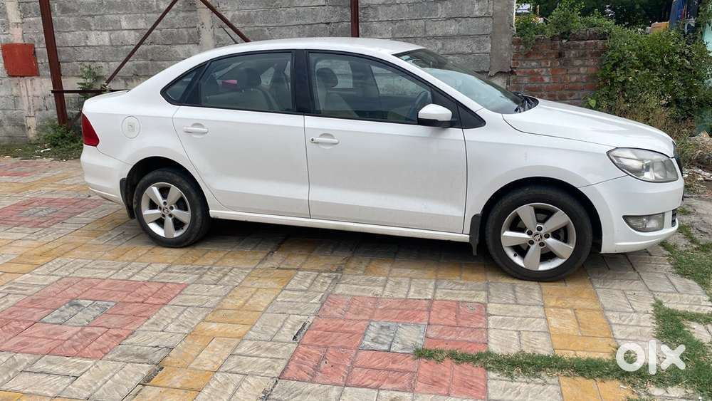 Skoda Rapid Diesel 2017 Variant