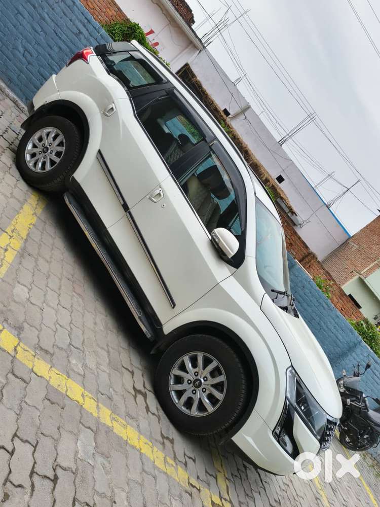 Mahindra Xuv500 W9, 2021, Diesel