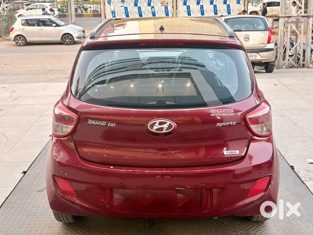 Hyundai Grand I10 1.2 Crdi Sportz, 2015, Petrol