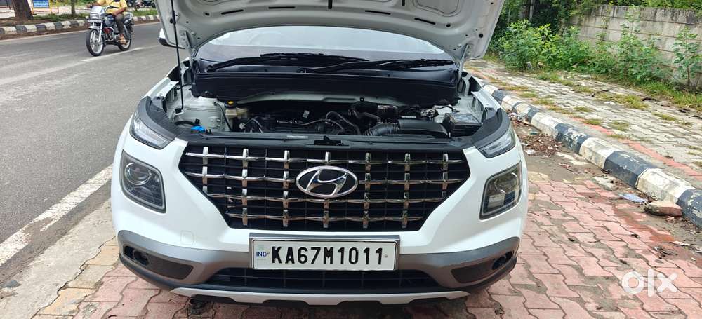 Hyundai Venue 1.2 S Plus, 2021, Petrol