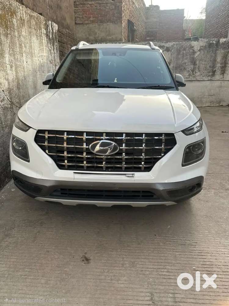 Hyundai Venue 2021 Diesel Well Maintained In Good Condition