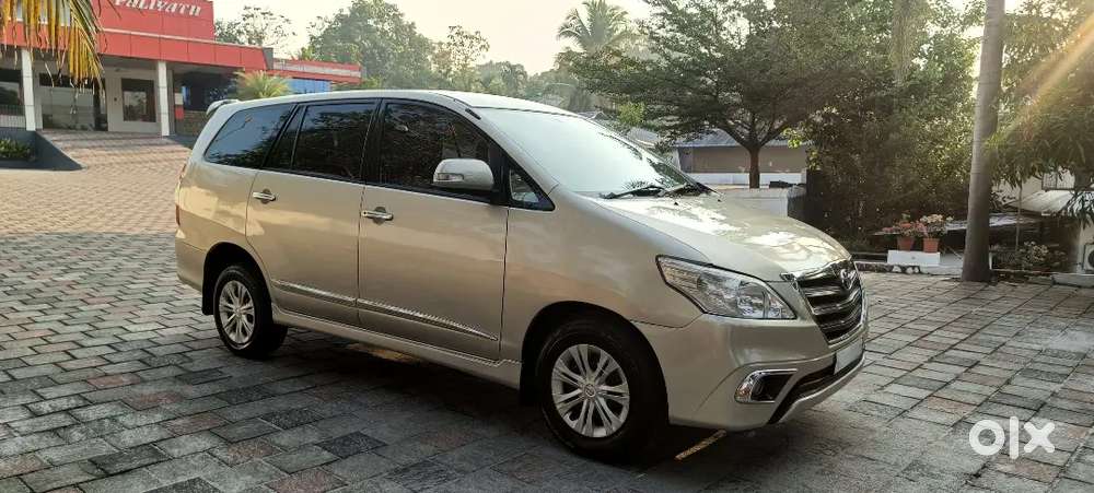 Innova 2015 G4 Re