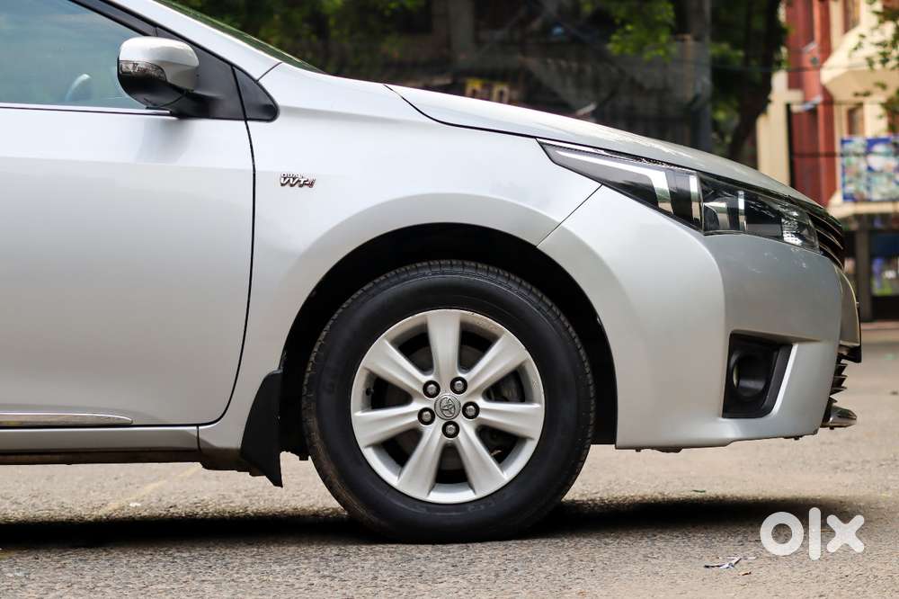 Toyota Corolla Altis [2014-2017] 1.8 G Cvt, 2015, Petrol