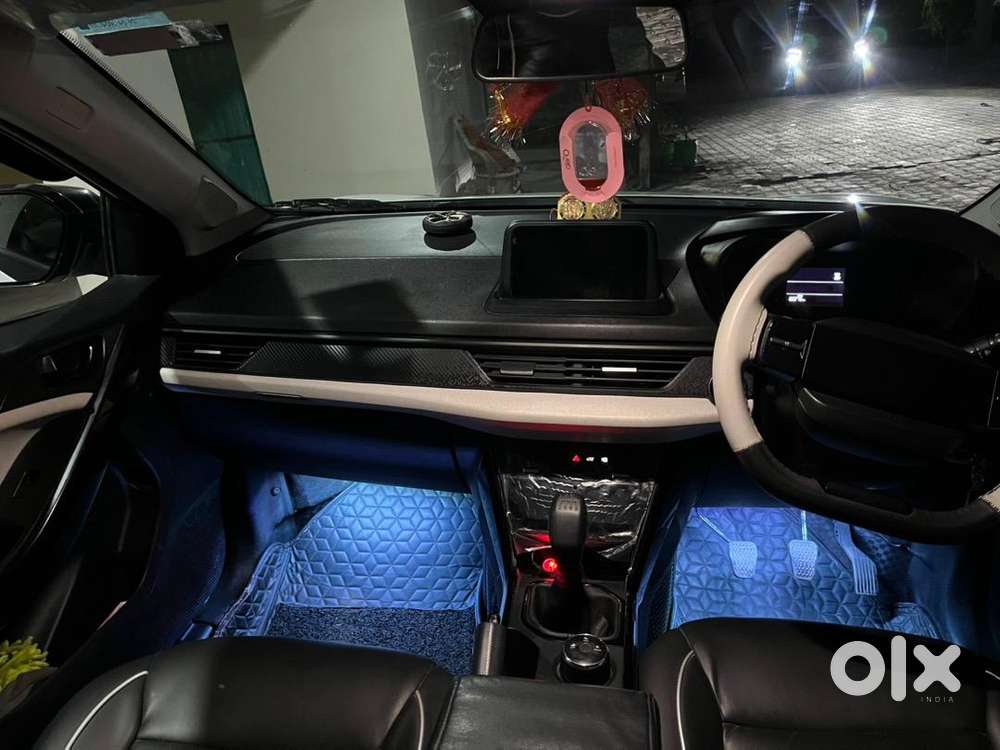 Tata Nexon 2024 Petrol Well Maintained