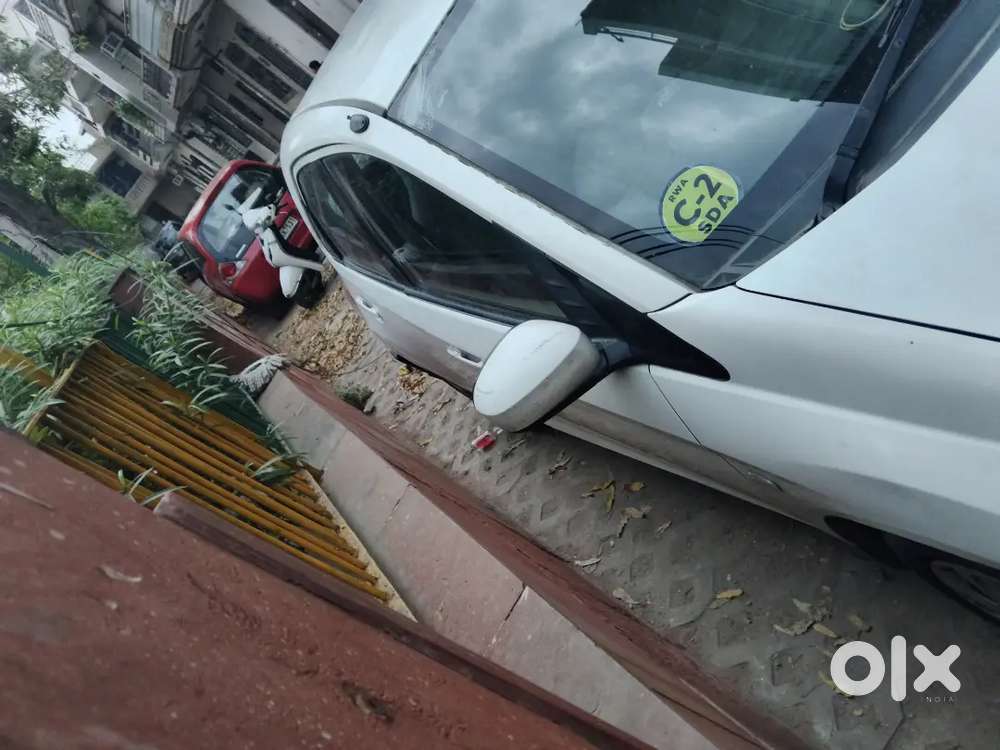 Honda Brio Mt 2013