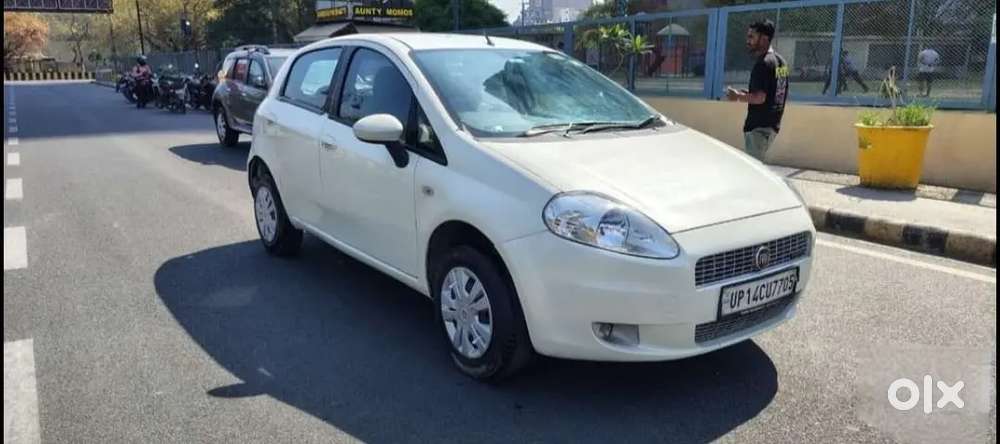 Fiat Grande Punto 2016 Diesel 60000 Km Driven