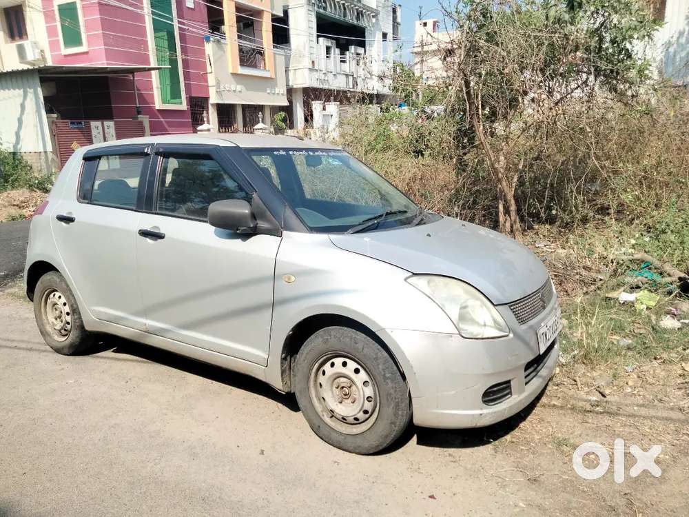 Maruti Suzuki Swift 2007 Petrol 108000 Km Driven