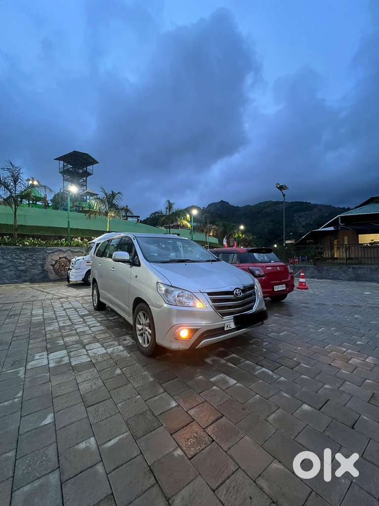 Toyota Innova Diesel 2012