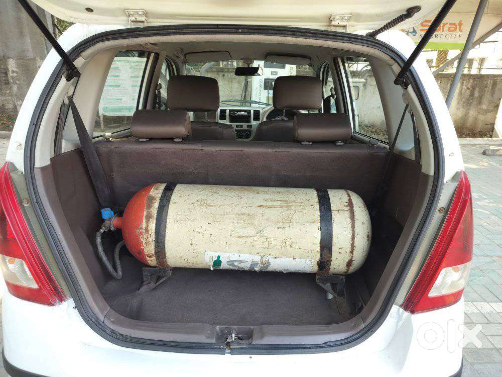 Maruti Suzuki Estilo Lxi Cng, 2012, Cng & Hybrids