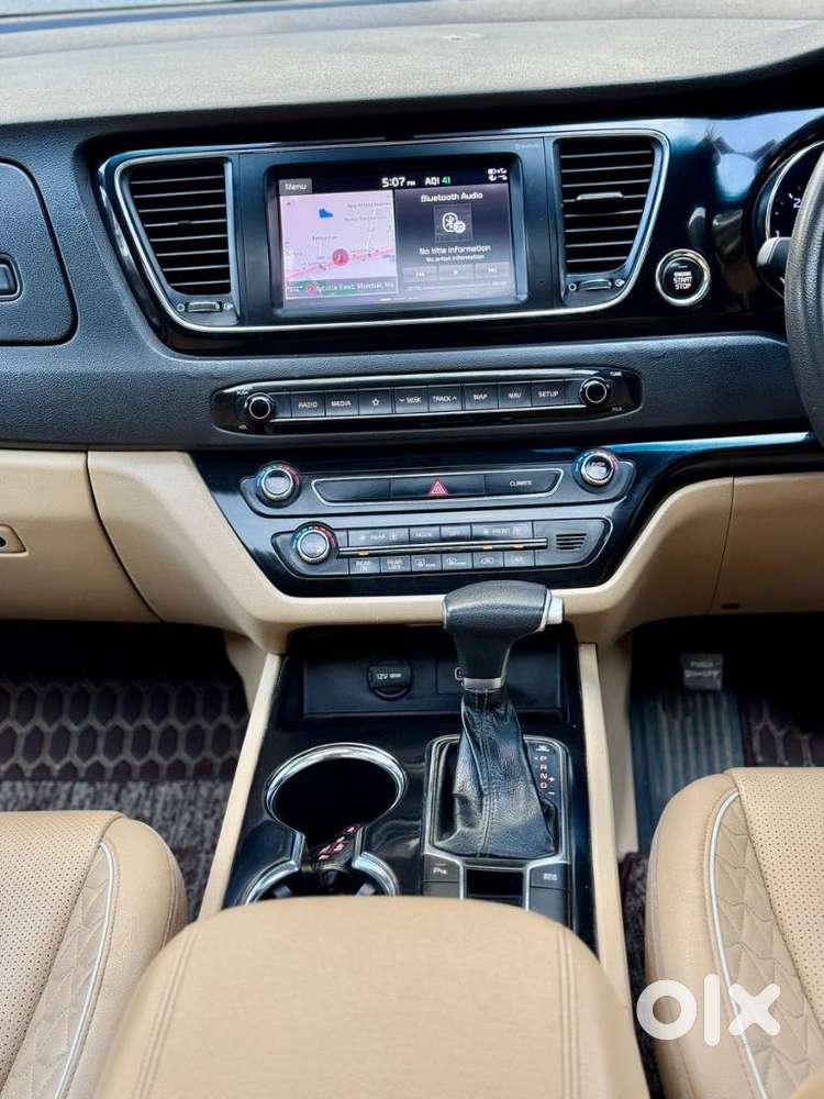 Kia Carnival Limousine Plus 7 Str, 2021, Diesel
