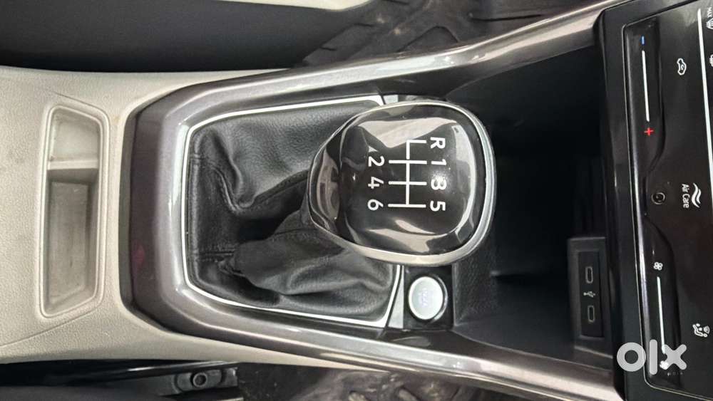 Volkswagen Taigun 1.0 Tsi Topline, 2022, Petrol