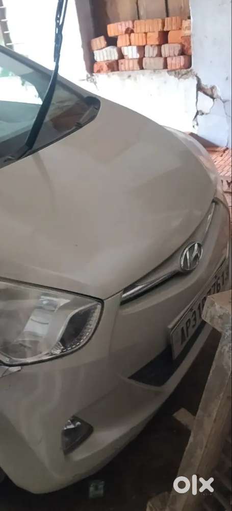 Hyundai Eon 2012 Petrol Well Maintained