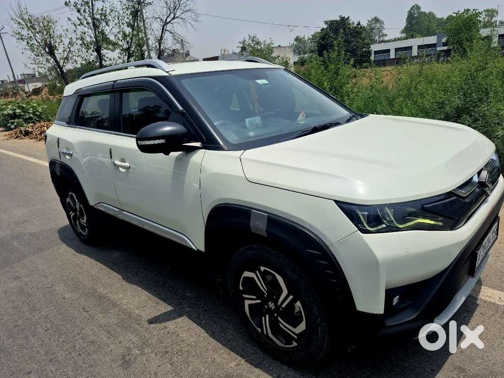 Maruti Suzuki Brezza 2022 Petrol 35000 Km Driven