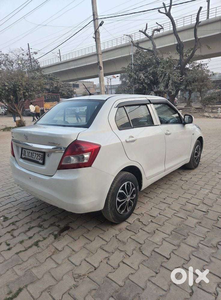 Maruti Suzuki Swift Dzire Lxi Option, 2015, Cng & Hybrids