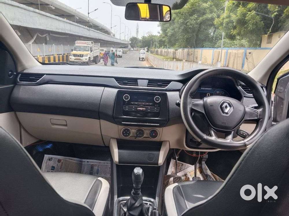 Renault Triber Rxl, 2022, Petrol