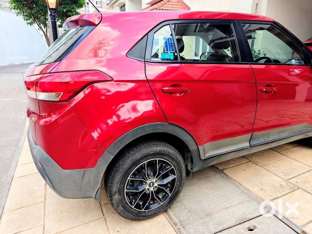 Creta 2018 With Custom Leather Seats And Alloys