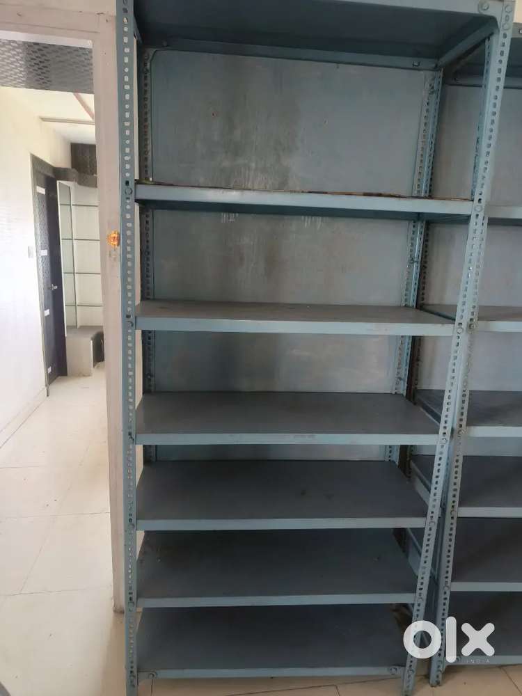 Storeroom rack