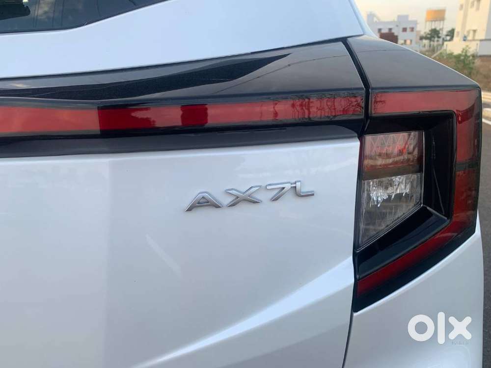 Urgent Sale 6 Months Old Brand New 2026 Mahindra Xuv 3xo Ax7l