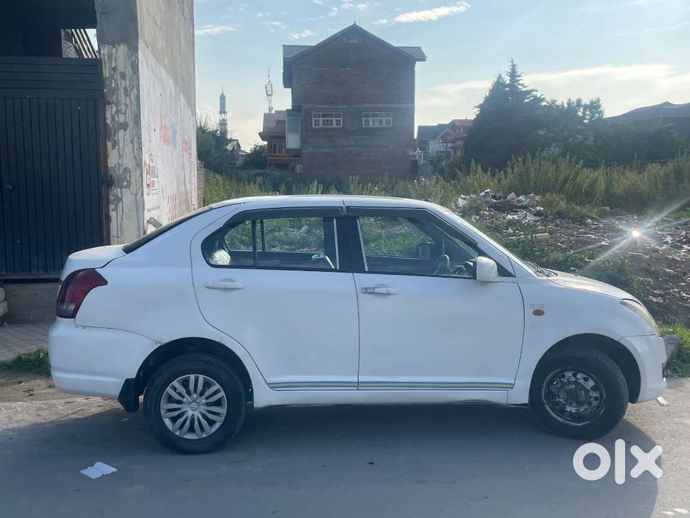 Maruti Suzuki Swift Dzire Tour 2016 Diesel Well Maintained