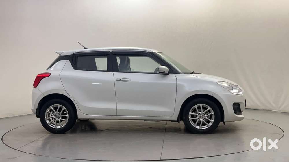 Maruti Suzuki Swift Amt Zxi, 2022, Petrol