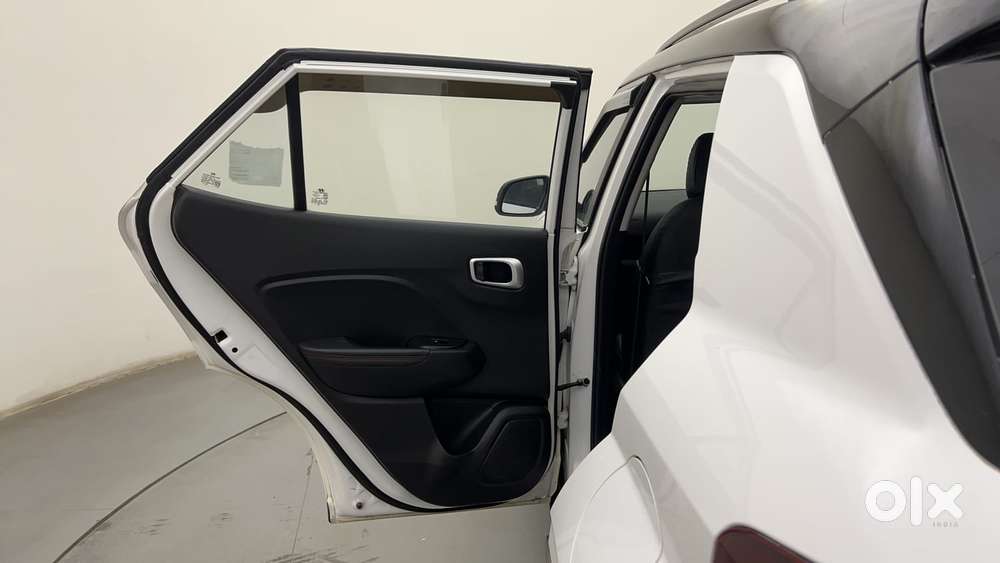 Hyundai Venue Sx Plus Turbo Dct, 2021, Petrol