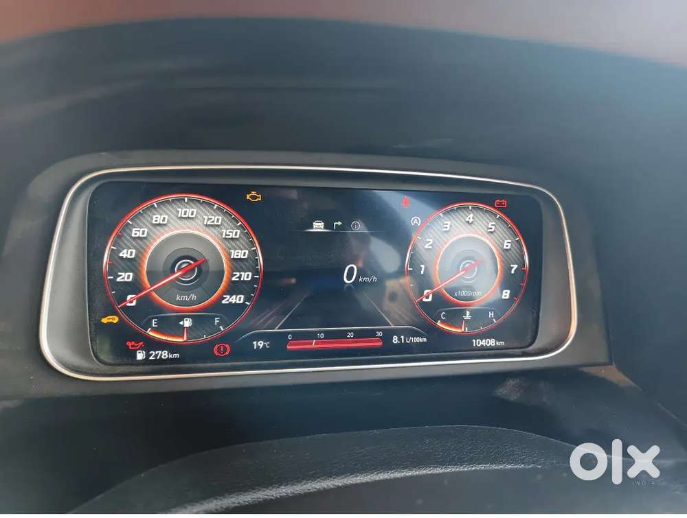 Hyundai Alcazar 2023 Petrol Well Maintained
