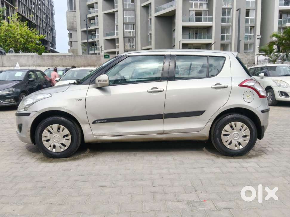 Maruti Suzuki Swift Vxi, 2012, Petrol