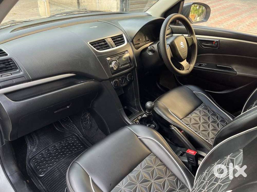 Maruti Suzuki Swift Lxi Optional-o, 2017, Petrol