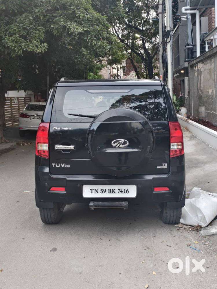 Mahindra Tuv 300 T8 Amt (automatic), 2016, Diesel