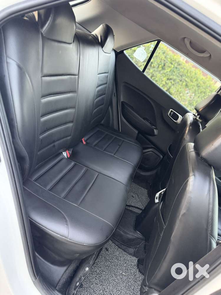 Hyundai Venue S 1.2 Petrol, 2021, Petrol