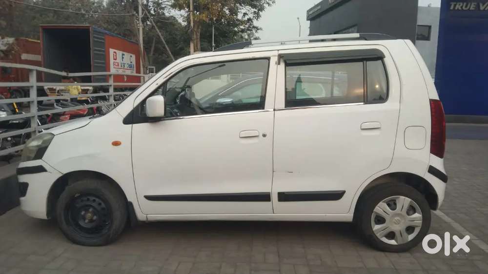 2014 Last Month And 4 Tyre New