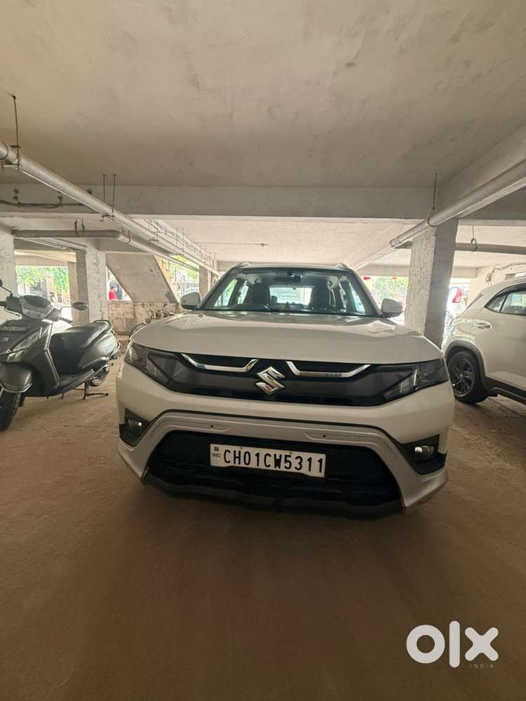 Maruti Brezza 1.5 Vxi 2024
